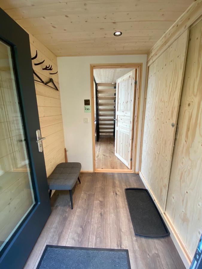איילססטאד'יר Hengifosslodge Tiny Houses מראה חיצוני תמונה