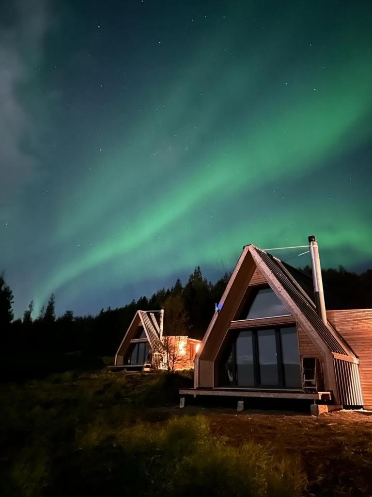איילססטאד'יר Hengifosslodge Tiny Houses מראה חיצוני תמונה